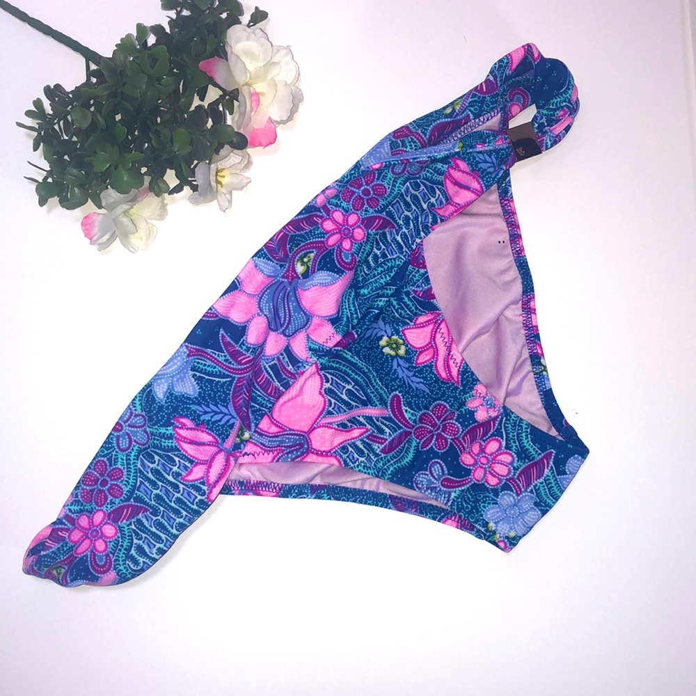 Victoria’s Secret The Hottie Cheeky Swim Bottom S